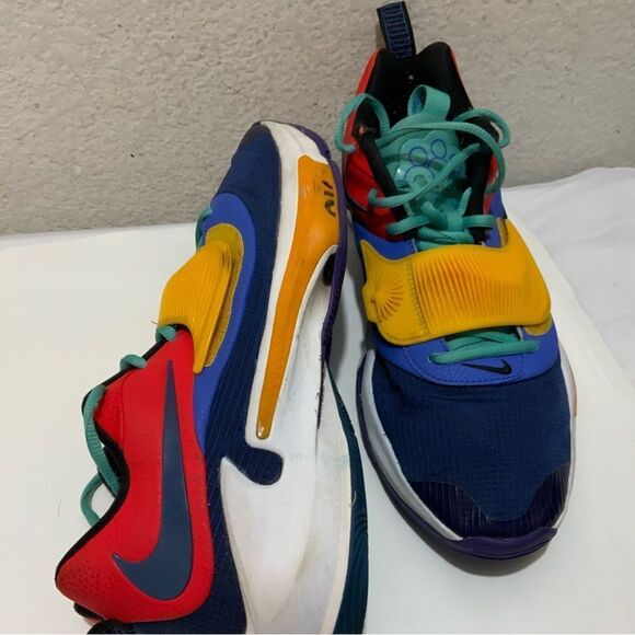 Nike Men's Zoom Freak 3 Basketball Shoes Bright Crimson Navy Giannis Sizes - Picture 4 of 11